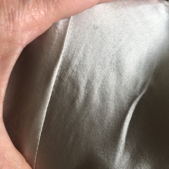 Gold Hawk 100% Silk Dainty Lace Trimmed Slip Dress Sz. M Embroidered Flowers - Picture 7 of 11